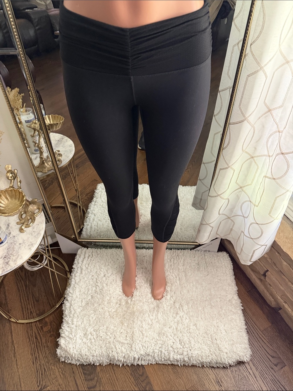 Patagonia Black Capri Leggings